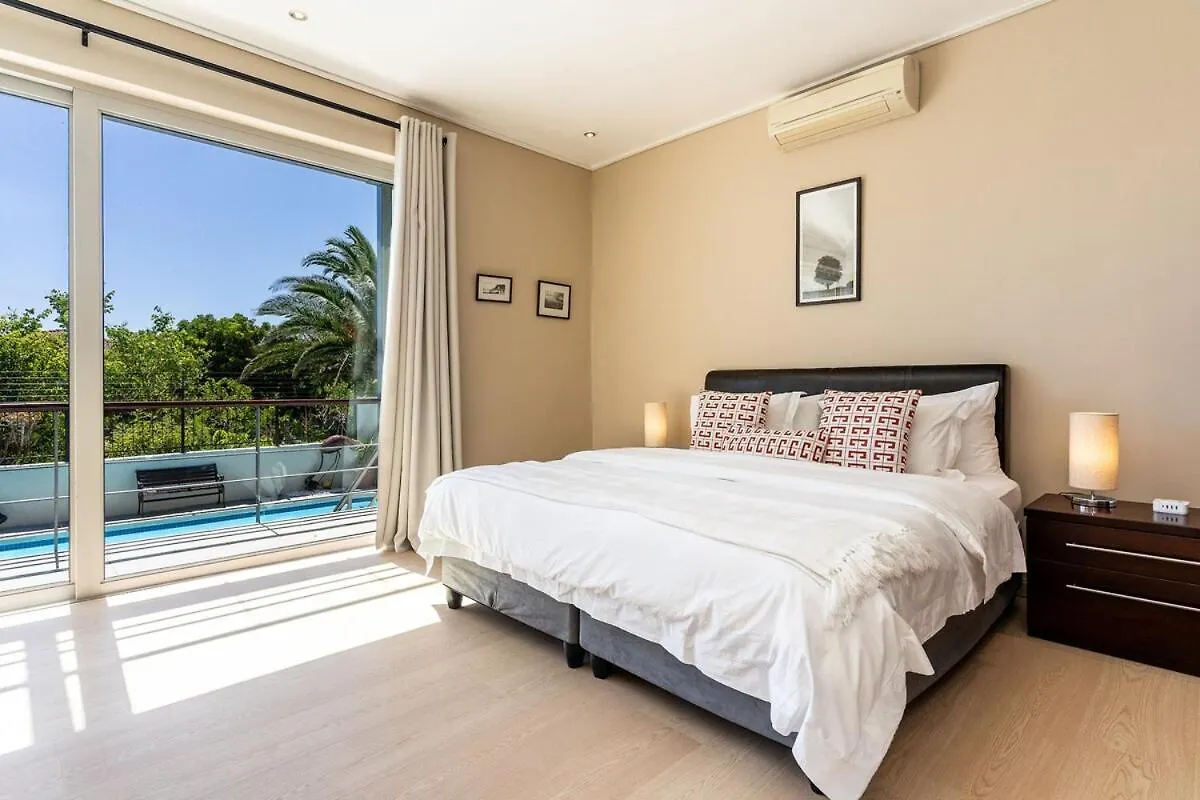 Ocean View Luxury Villa With Pool - Camps Bay Le Cap 0*,  Afrique du Sud