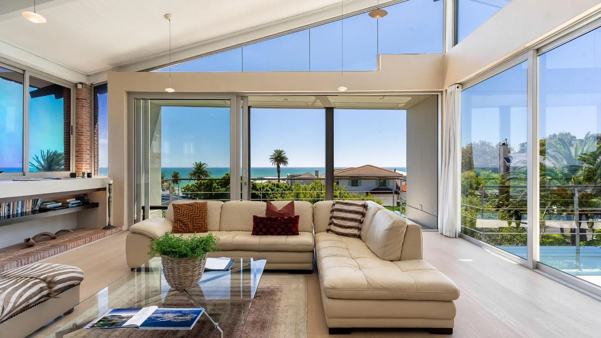 Ocean View Luxury Villa With Pool - Camps Bay Le Cap